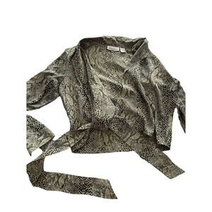 New York City Design Company Crop Top size Small in Good Condition